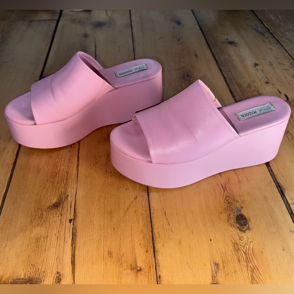 Steve Madden Pink Platform Sandals
